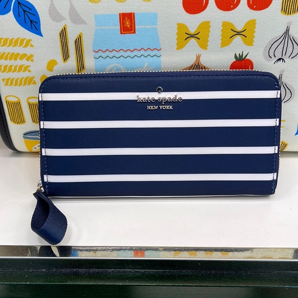 Kate Spade Chelsea Nylon Large Continental Wallet
Color: Parisian Night 
NWT